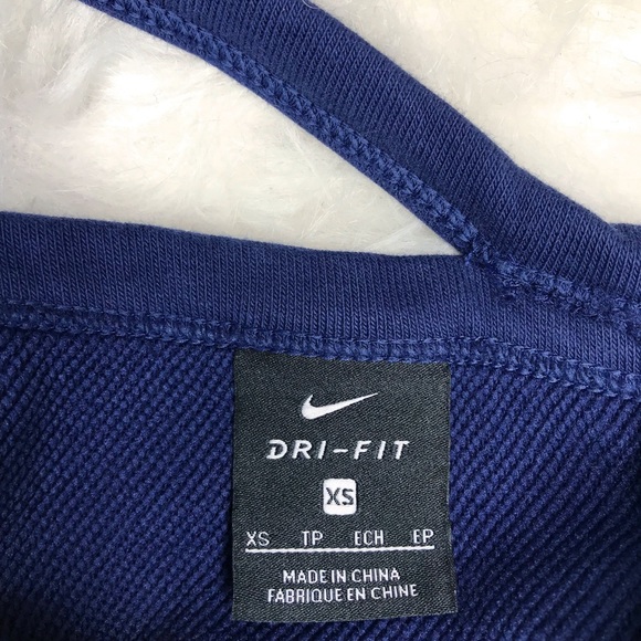 NIKE Women’s Dri-Fit Open Back Sweater Pullover XS - Picture 6 of 7